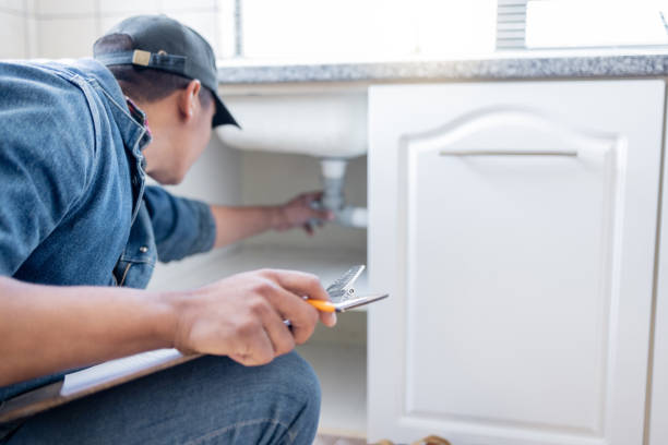 Best Clogged Drain Plumber  in York, NE